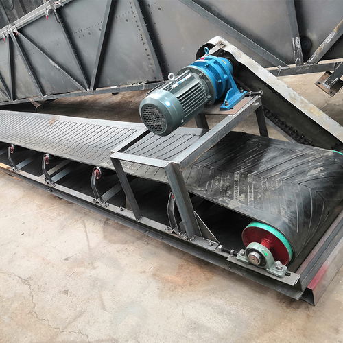 升小型皮帶爬坡輸送機(jī) 糧食輸送與裝車作業(yè)的得力助手